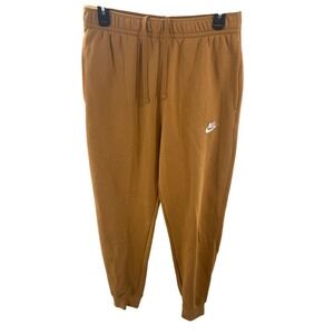Nike Standard Fit Taper Leg Jogger Mustard Brown Sweatpants Mens Size Medium NEW